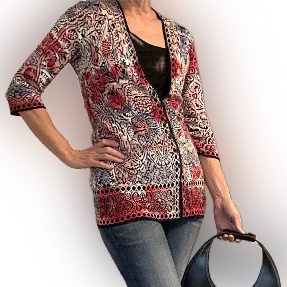 Feminine graphic print Nic+Zoe cardigan, size small